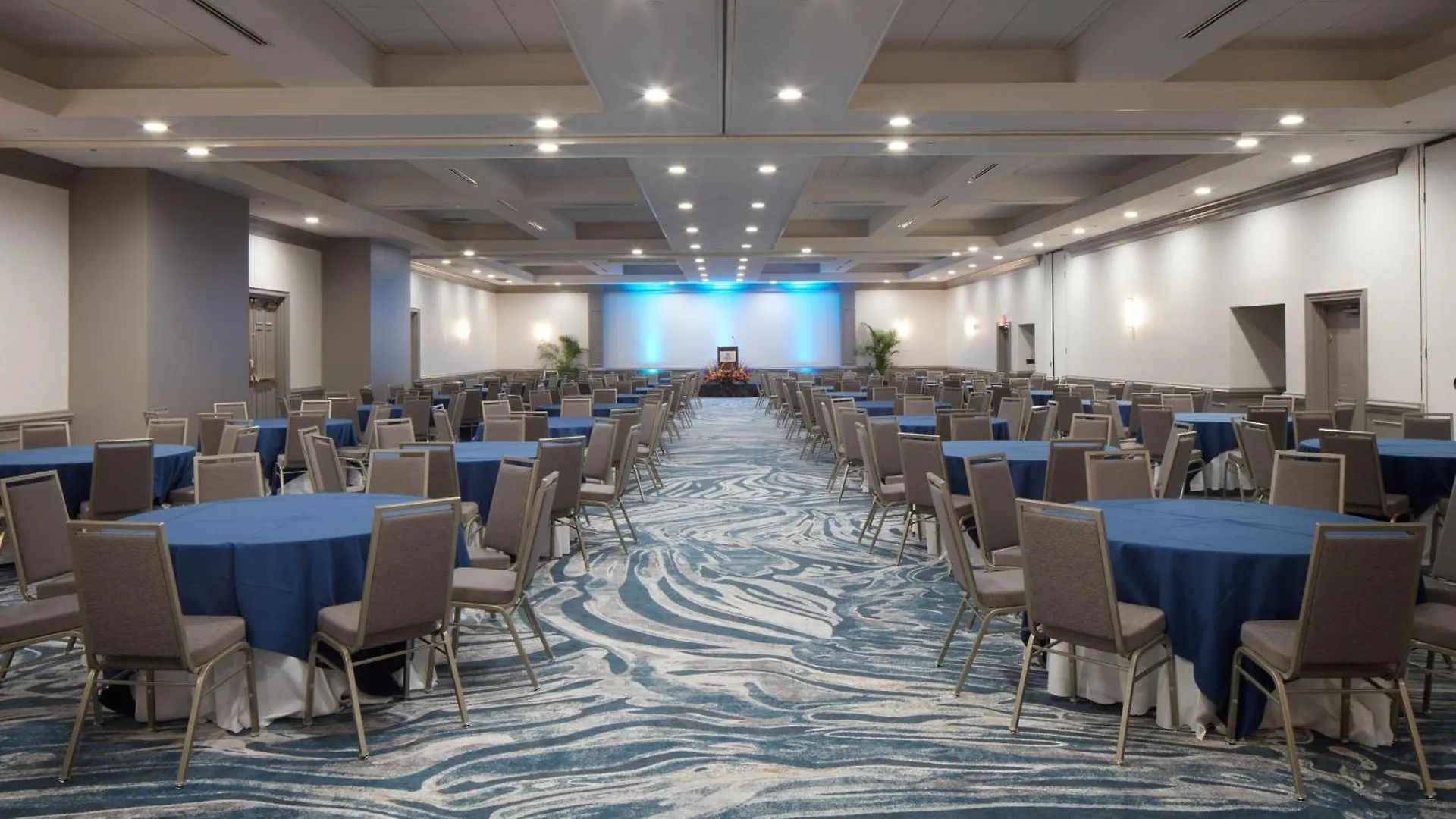 Sheraton Oceanfront Hotel Virginia Beach