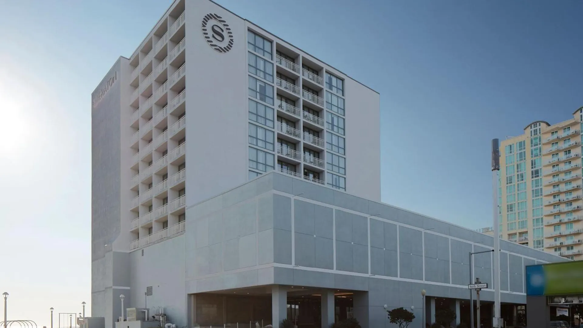Sheraton Oceanfront Hotel location