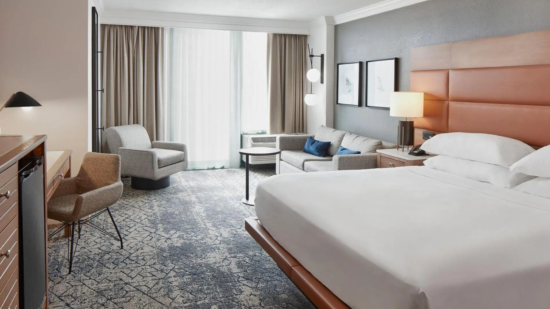Sheraton Oceanfront Hotel Virginia Beach