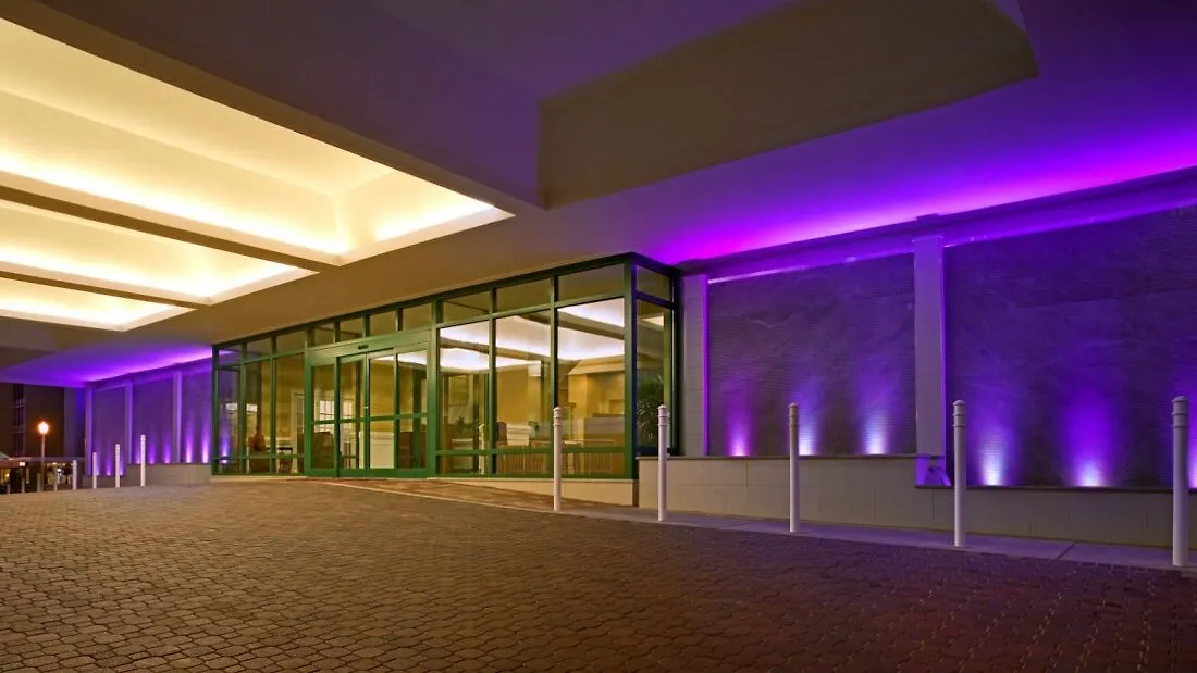 Sheraton Oceanfront Hotel Virginia Beach 3*,